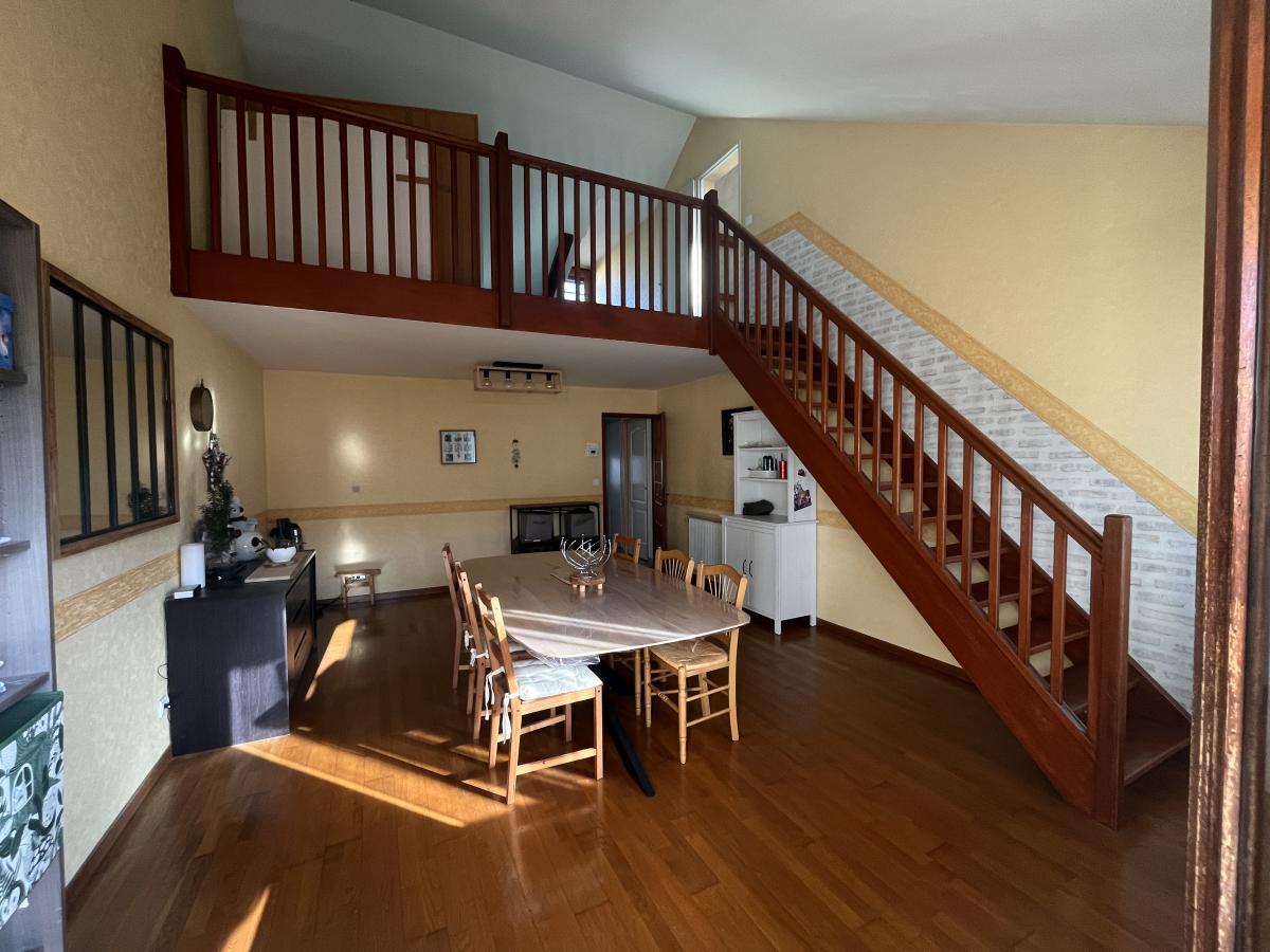 maison - 92 m² - Genlis