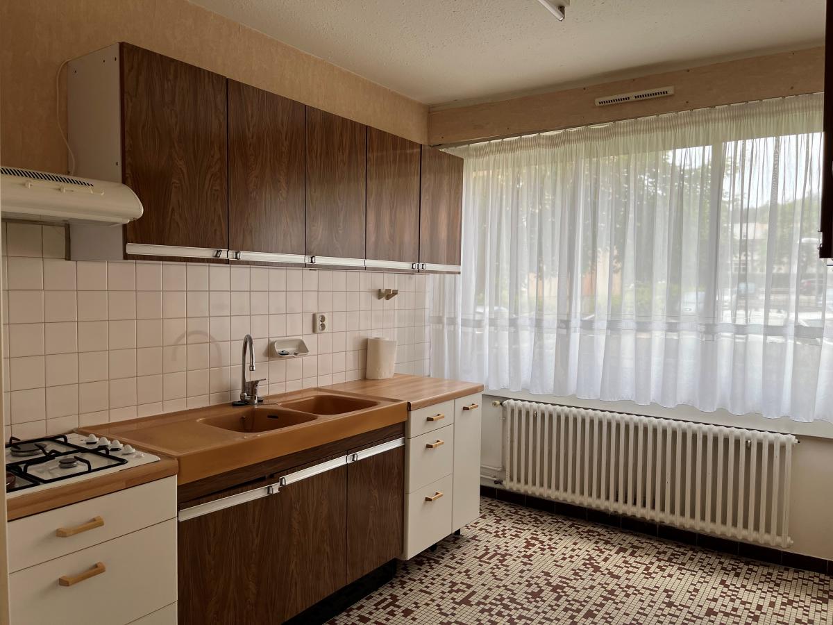 appartement - 82.84 m² - Chenôve