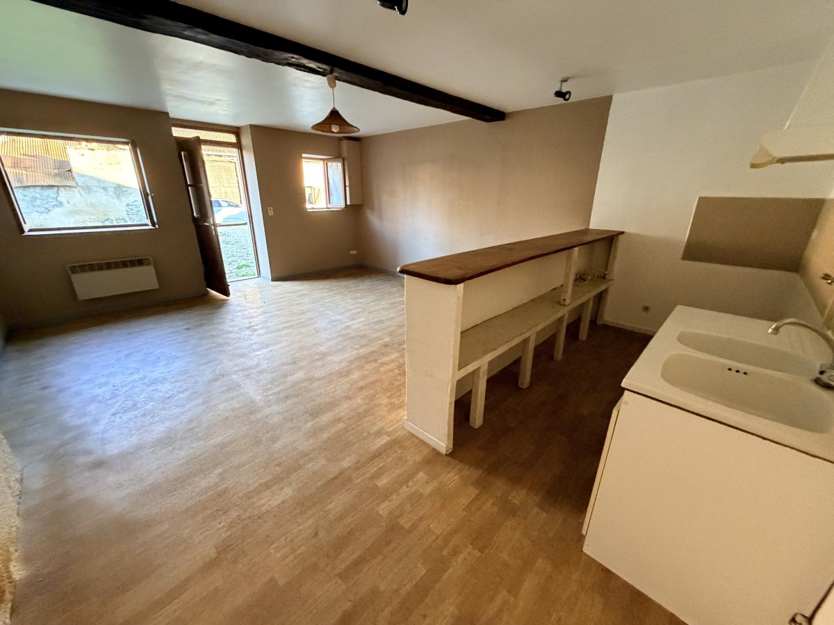 maison - 155.96 m² - Saint-Gervais-en-Vallière