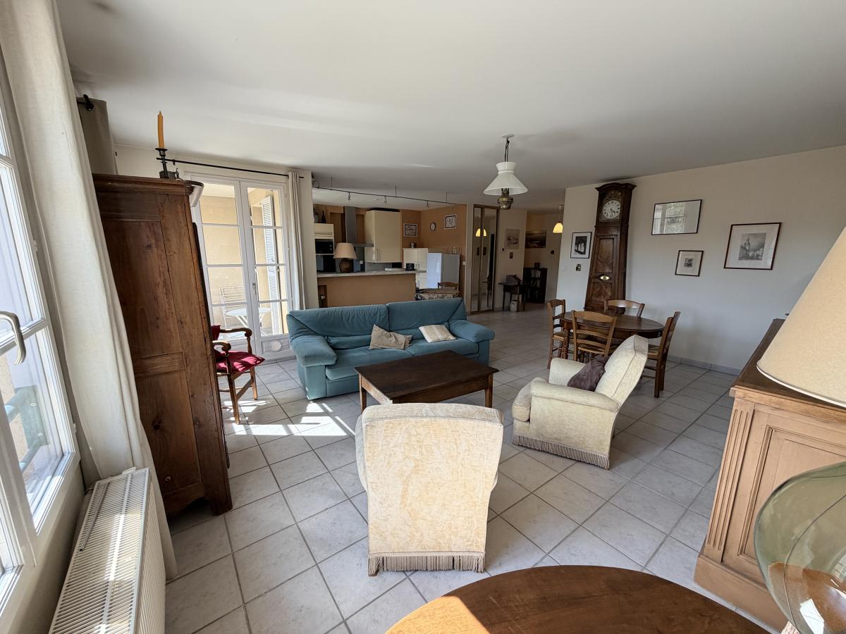appartement - 90.22 m² - Beaune