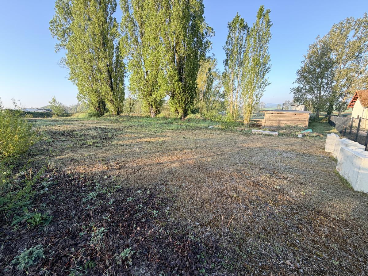 terrain - 4037 m² - Fontaines