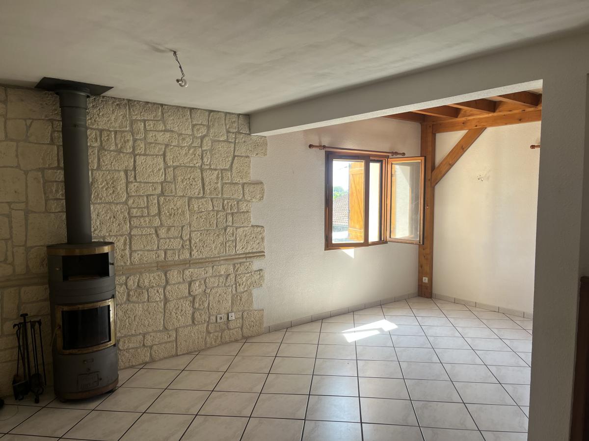 maison - 130 m² - Falletans