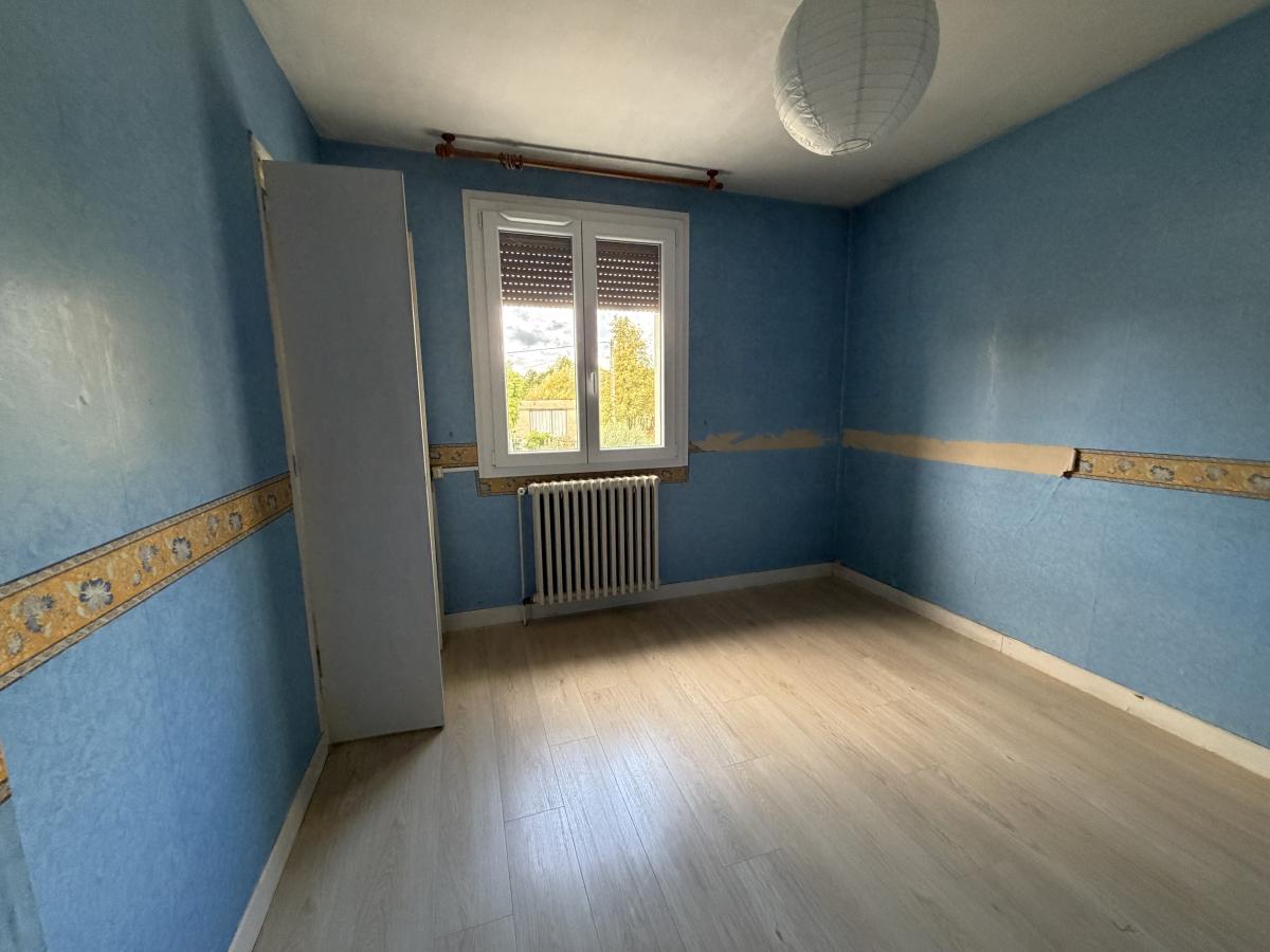 maison - 110 m² - Longeault