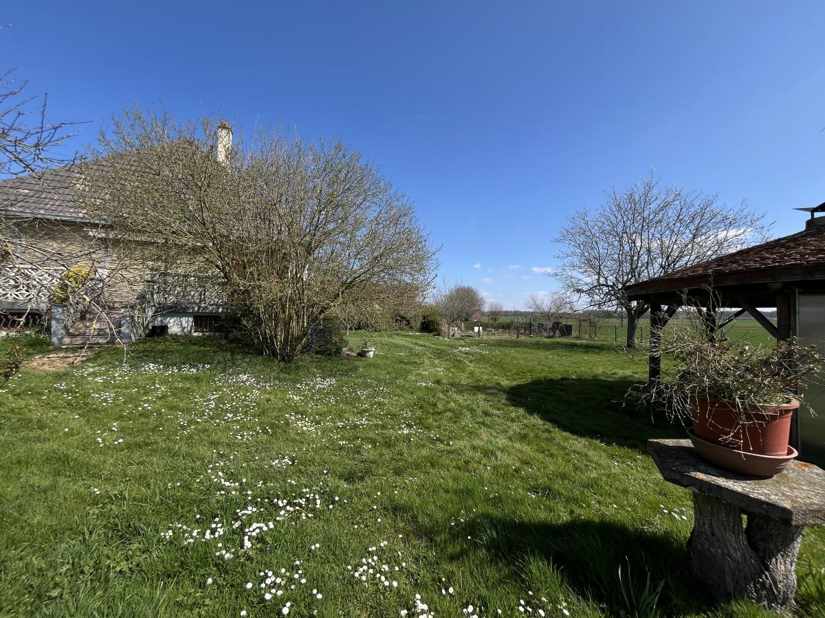 maison - 146 m² - Labergement-Foigney