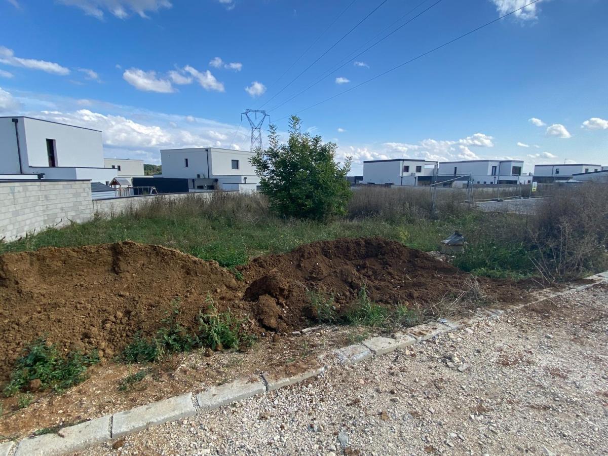 terrain - 545 m² - Ahuy