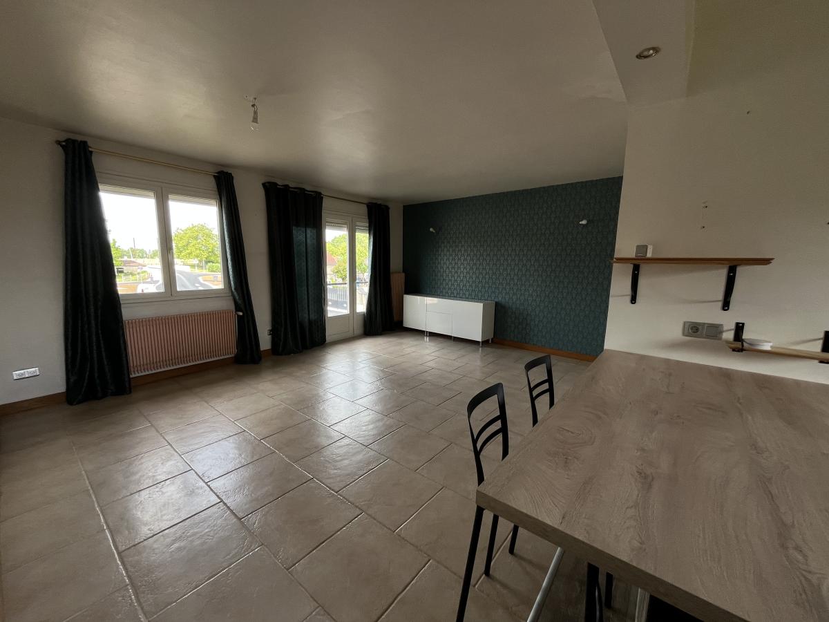maison - 110 m² - Beire-le-Fort