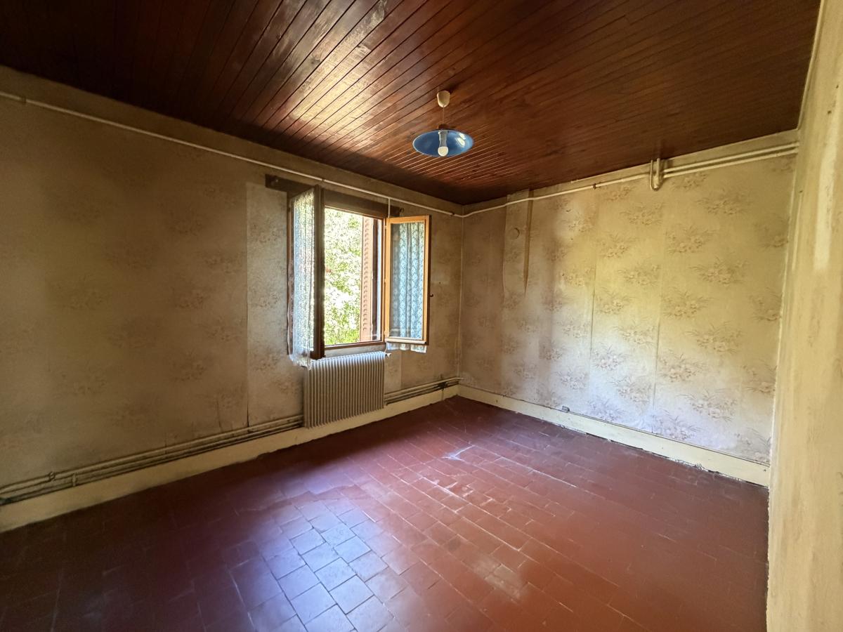 maison - 105 m² - Chambeire