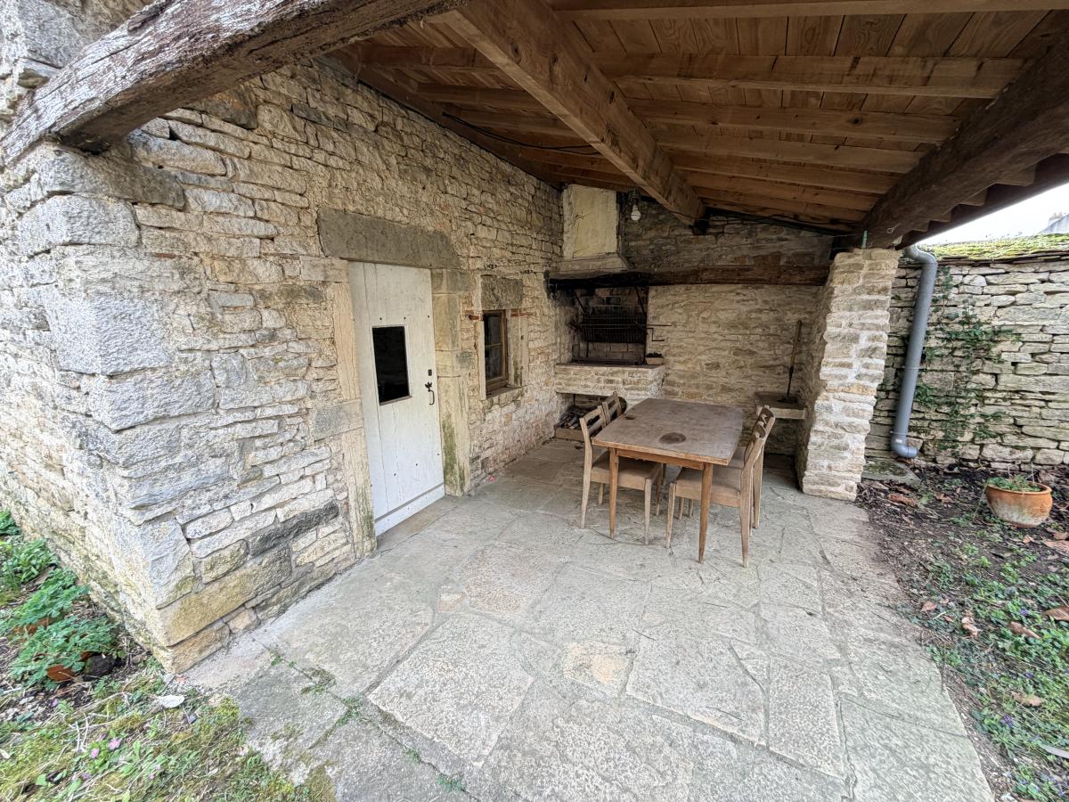 maison - 176 m² - Tailly