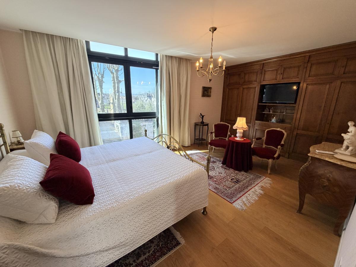 appartement - 170.9 m² - Beaune