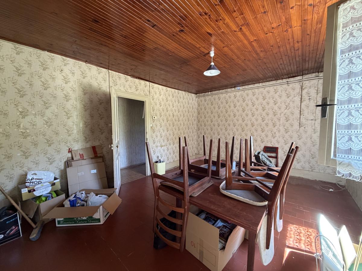maison - 105 m² - Chambeire