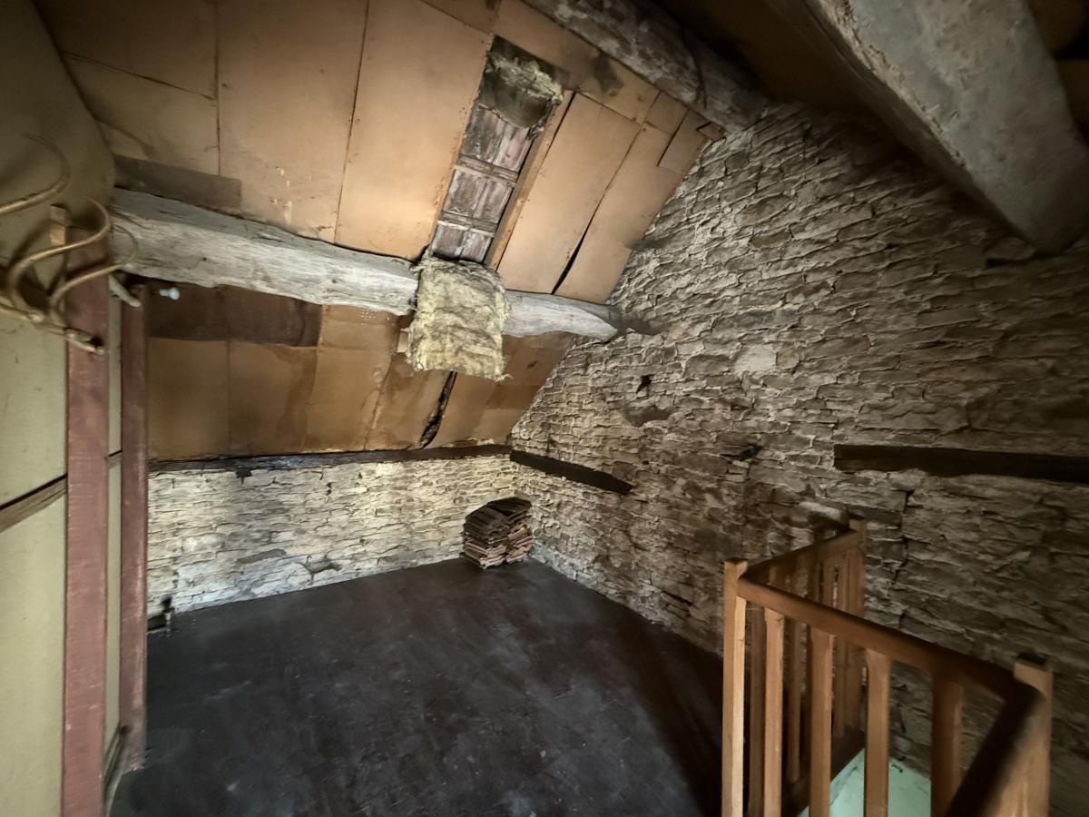 maison - 70 m² - Fleurey-sur-Ouche