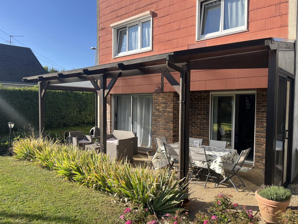 maison - 95 m² - Dole